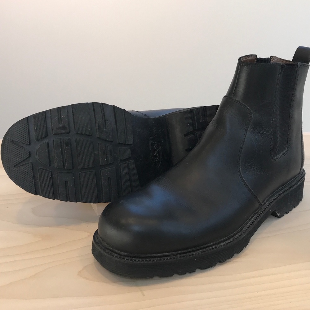 Men’s  pull on urban boots